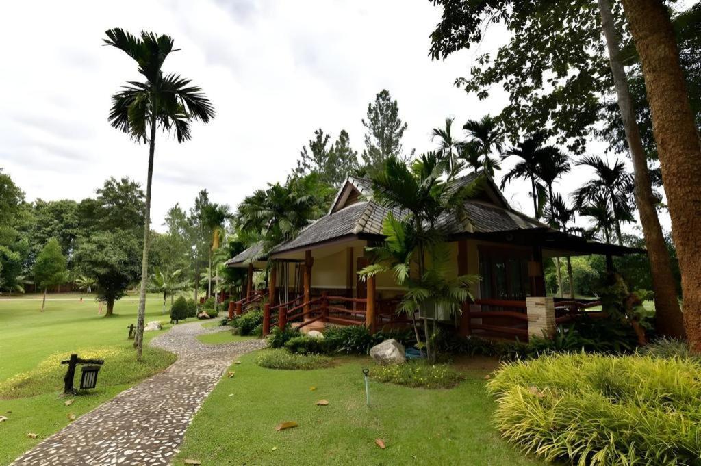 Chiangkham Luang Resort Chiang Dao Eksteriør billede