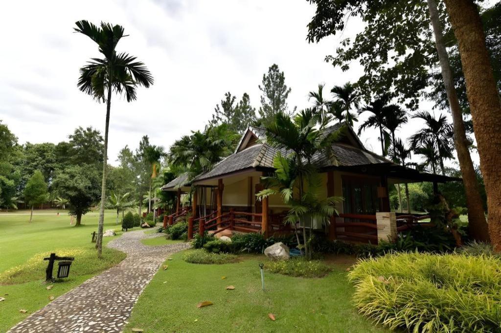 Chiangkham Luang Resort Chiang Dao Eksteriør billede