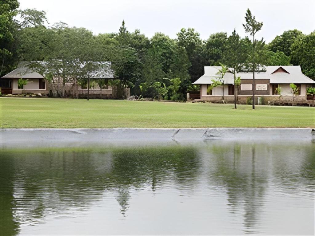 Chiangkham Luang Resort Chiang Dao Eksteriør billede