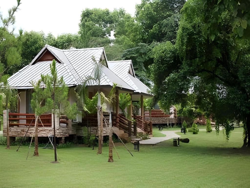 Chiangkham Luang Resort Chiang Dao Eksteriør billede